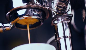 Espresso pagrindai: ką reikia žinoti kiekvienam kavos mylėtojui
